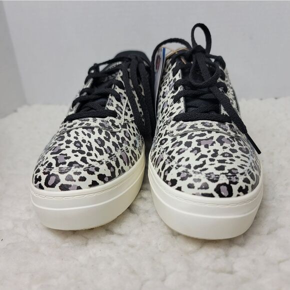 Reebok Club Memt Bold Womens Low Top Sneaker Size 8 5 Leopard Print New - Picture 2 of 9